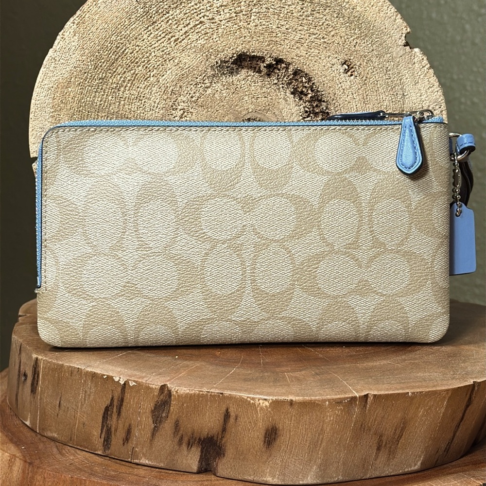 *HTF Color/Like-New* COACH Large Double Zip Wallet In Signature Canvas - Picture 2 of 14